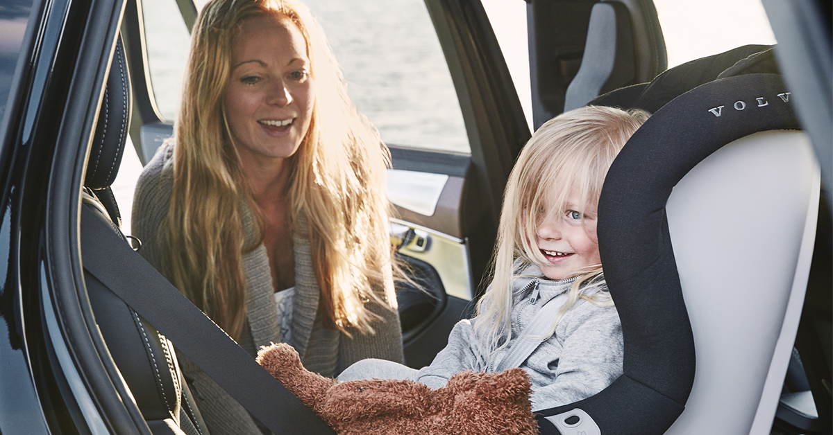 safety-child-volvo-cars